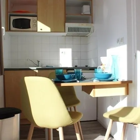 Apartment La Rochelle, 2 Pieces, 4 Personnes - Fr-1-246-124 La Rochelle (Charente-Maritime)