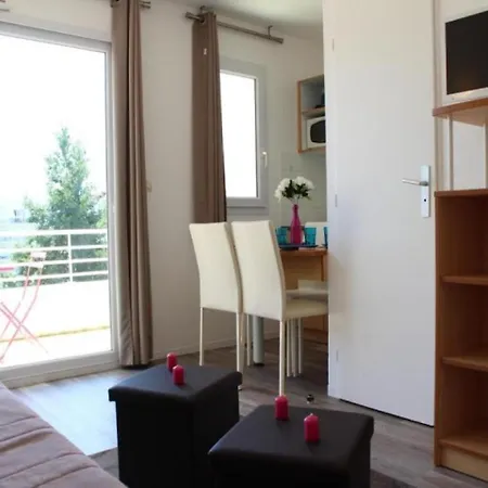 Apartment La Rochelle, 2 Pieces, 4 Personnes - Fr-1-246-124